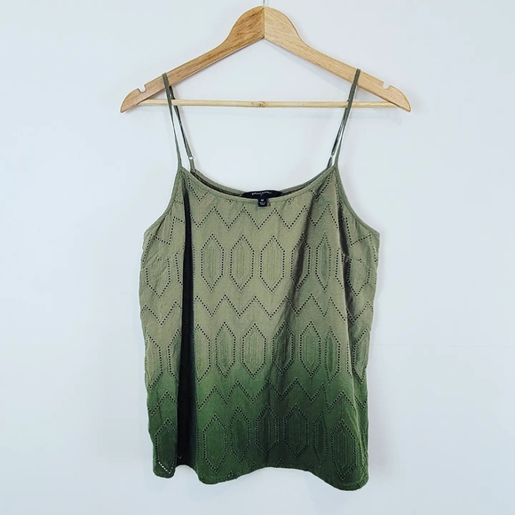 BANANA REPUBLIC | Ombre Green Sleeveless Top - Picture 1 of 8